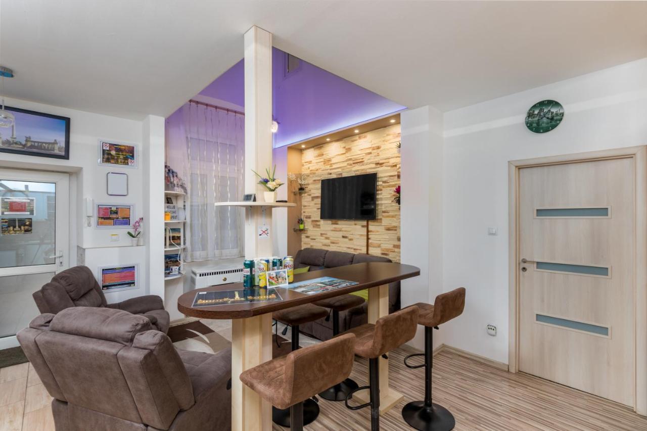 Appartement Fireworks Rakoczi - Free Parking - 3 Bedrooms - 2 Bathrooms Budapest
