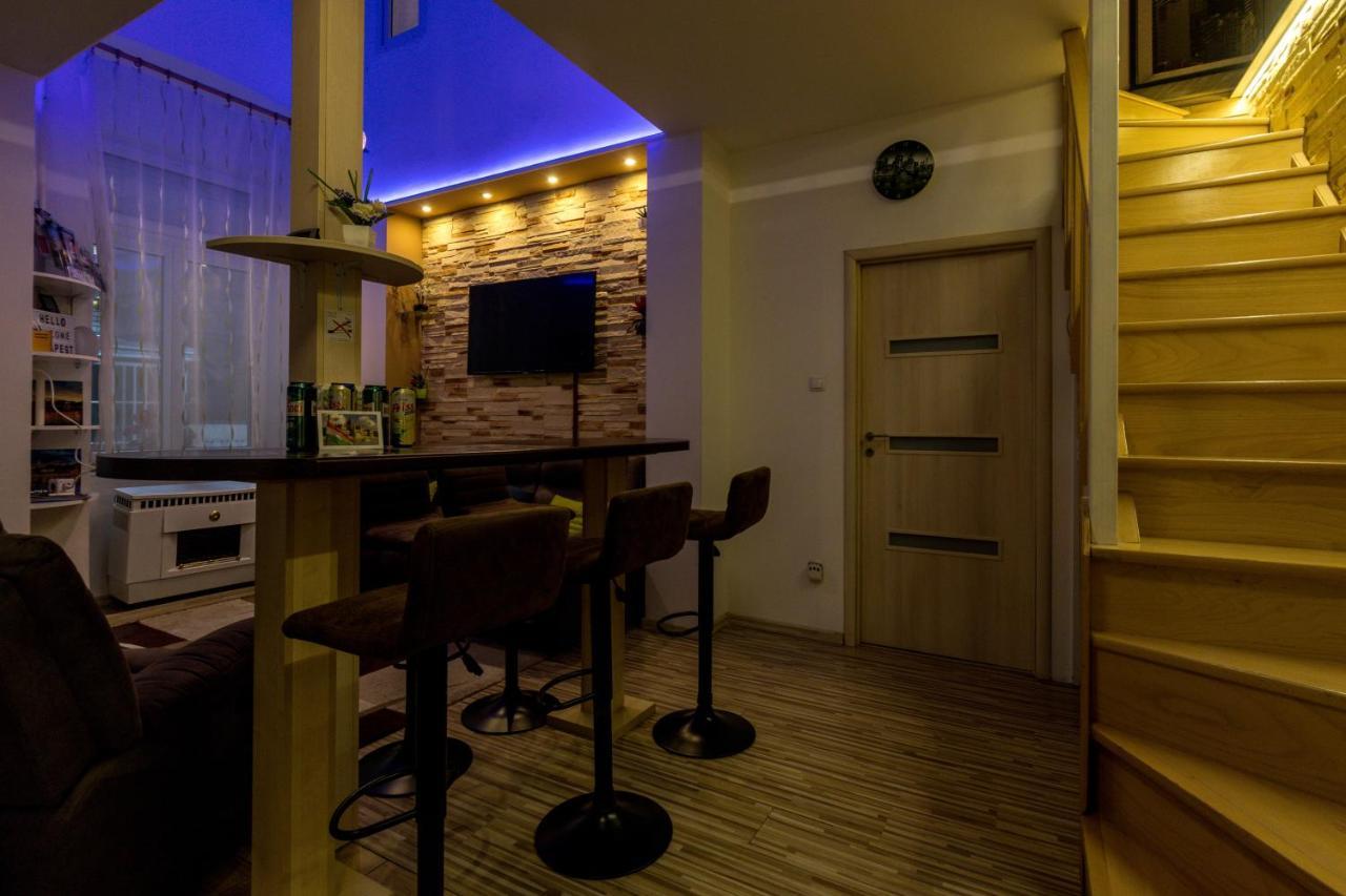 Fireworks Rakoczi - Free Parking - 3 Bedrooms - 2 Bathrooms Appartement