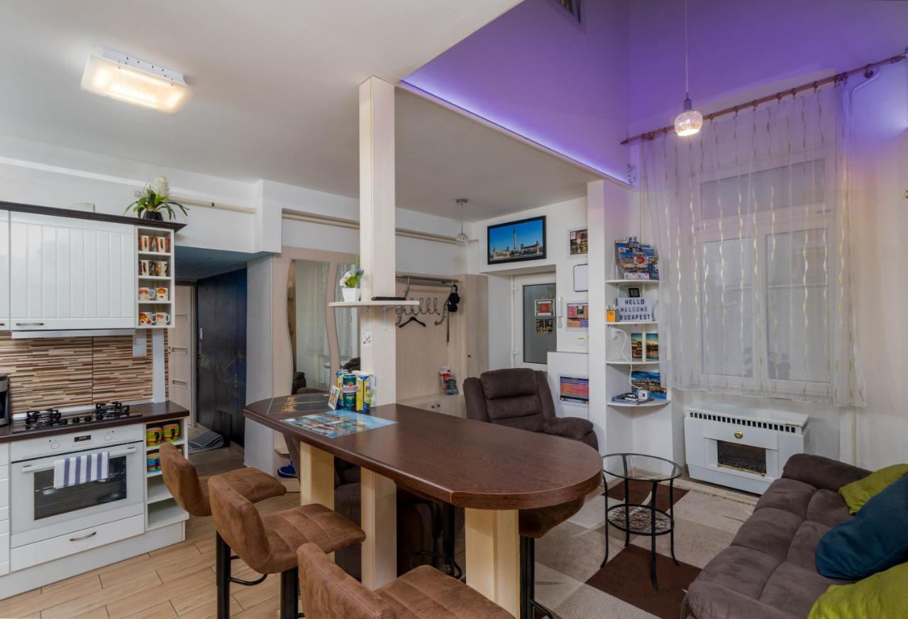 Fireworks Rakoczi - Free Parking - 3 Bedrooms - 2 Bathrooms * Budapeste